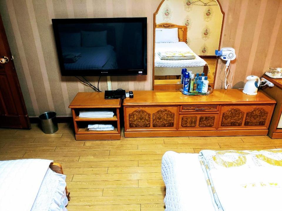 Alps Motel Пусан Экстерьер фото